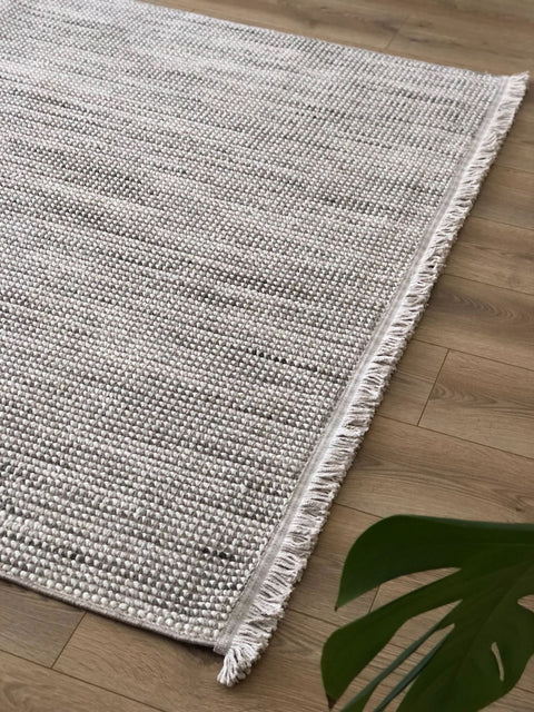 Clam Serisi Bukle Dokuma Gri Renk Halı OH-343