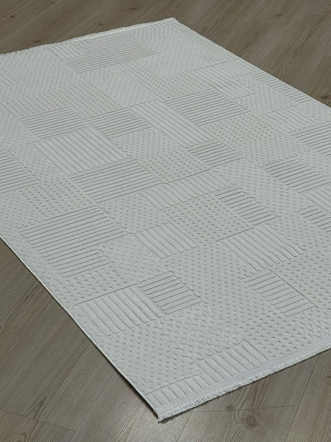 Madra Serisi Makinede Yıkanabilir Krem Renk Halı RH-5701