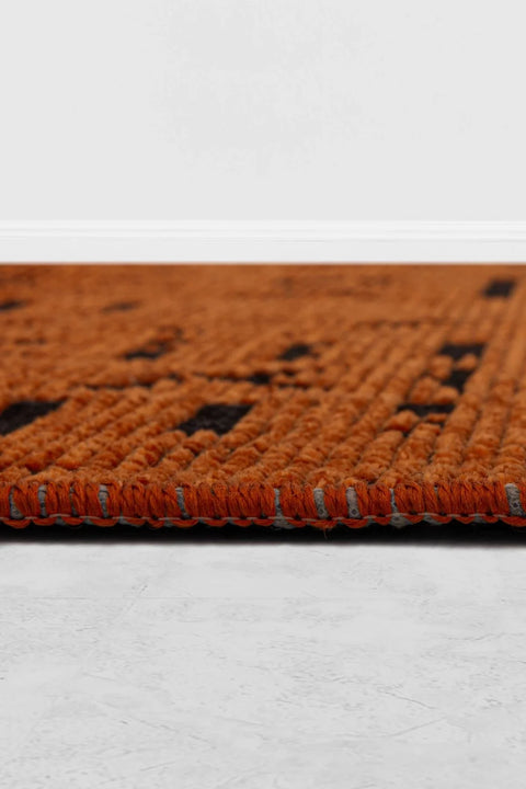 Mercan Serisi Kiremit Renk Makinede Yıkanabilir Kilim GH-8430
