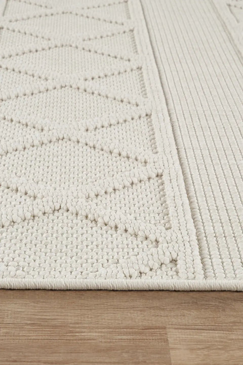 Clam Serisi Bukle Dokuma Ekru Renk Halı NX-610