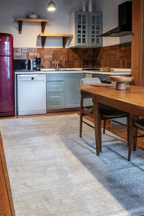 Morien Serisi Ekru Renk Yumuşak Makine Halısı AP-8421