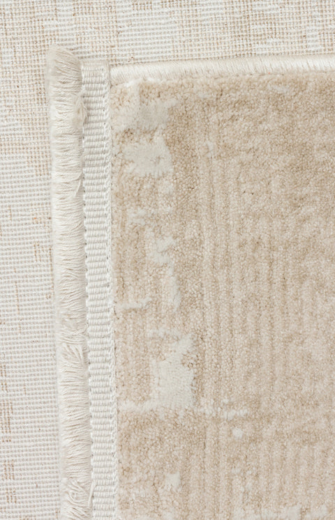 Exotic Serisi Krem/Bej Renk Makine Halısı EH-4460