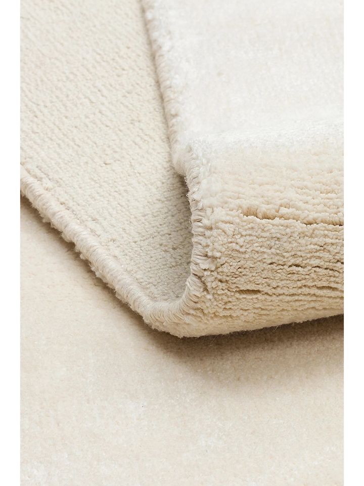 Linum Serisi Doğal Keten ve Pamuk Harmanlı Krem El Dokuma Halı NX-732