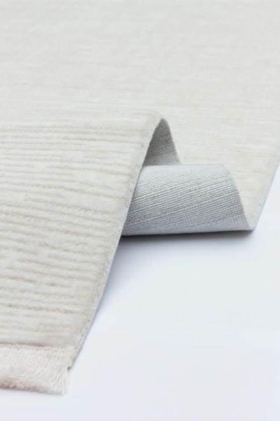 Vera Serisi Krem Makine Dokuma Halısı AP-6281