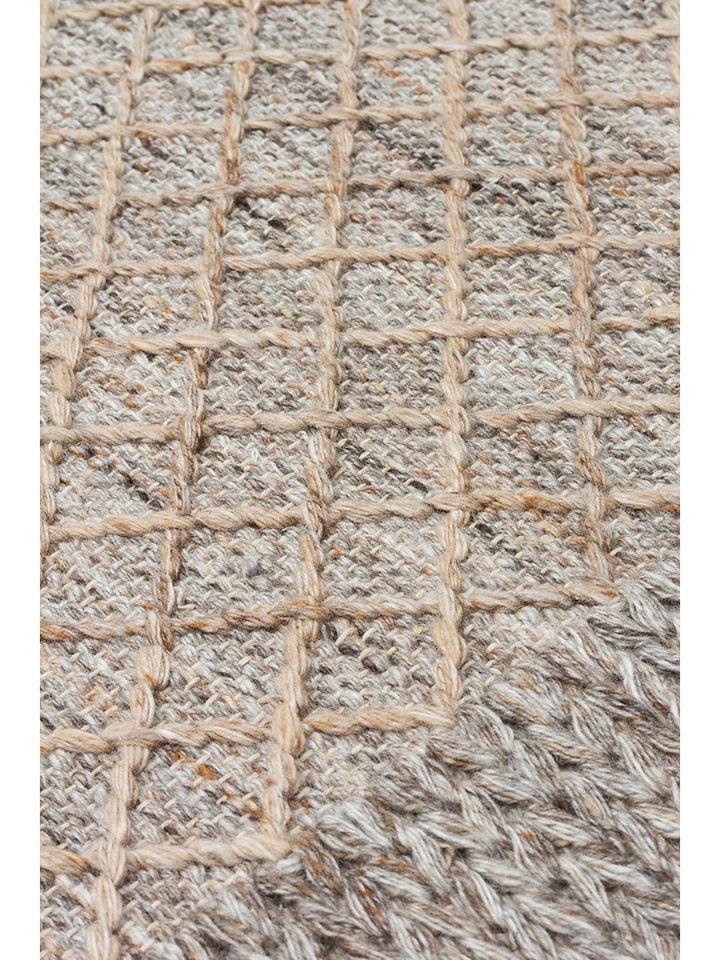 Tempo Serisi Balıksırtı Desenli Yün ve Pamuk Katkılı Bej Modern El Dokuma Halı NX-743