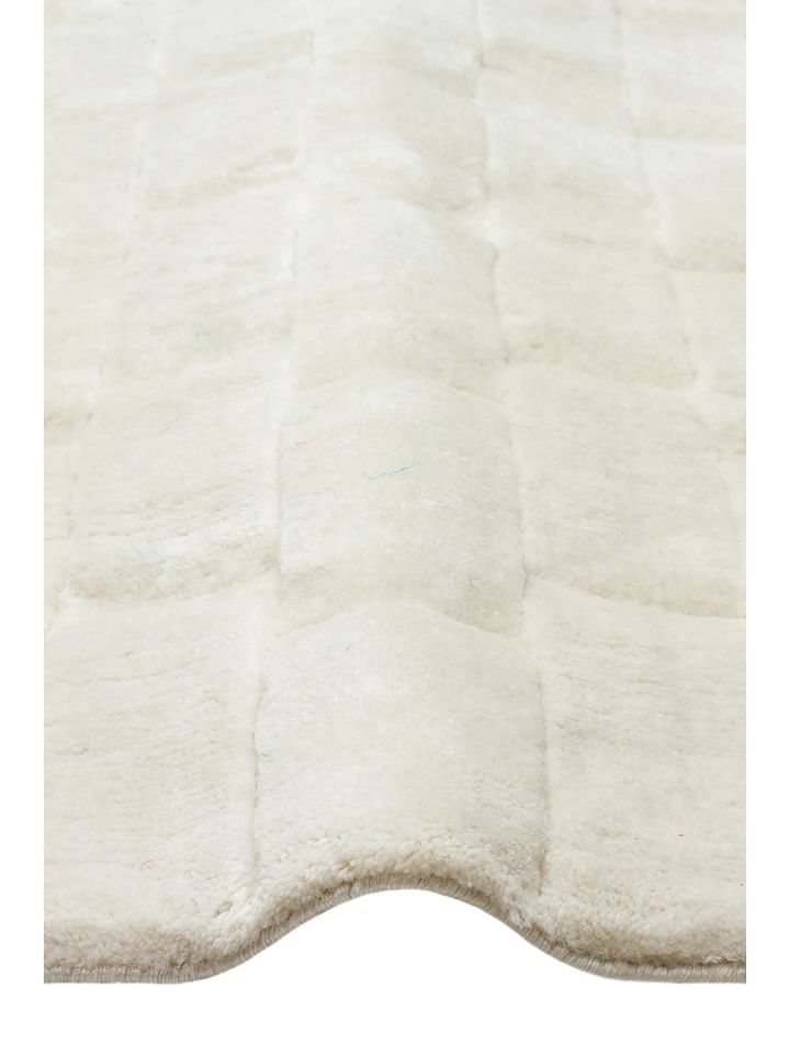 Relief Serisi 3D Kabartmalı Modern Krem Renk Halı NX-762