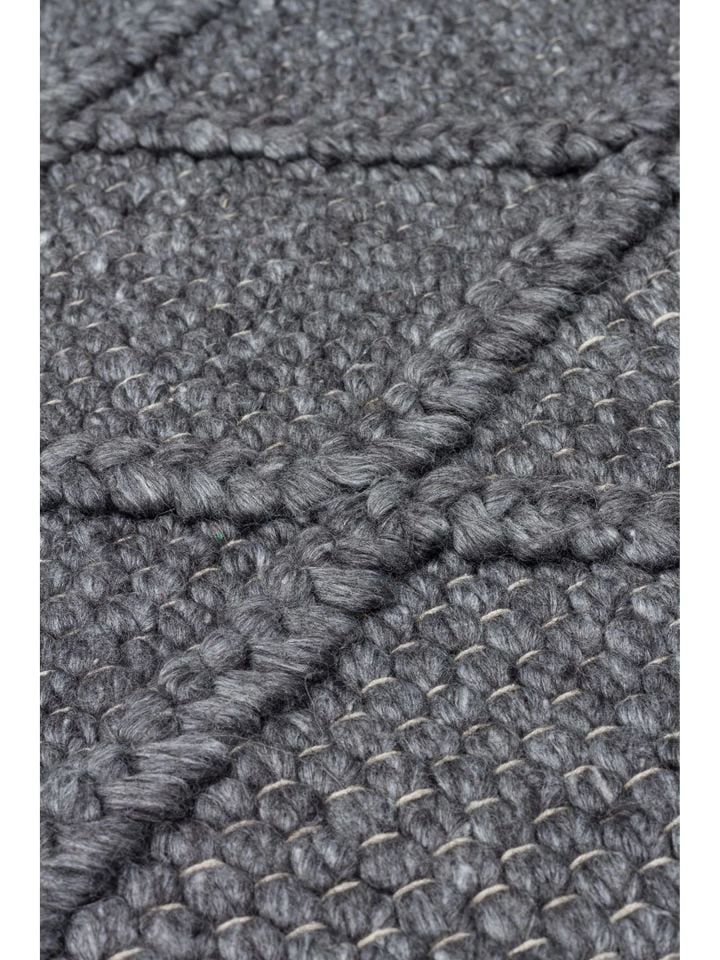 Liva Serisi İskandinav Tarzı İri Örgü Dokulu Antrasit Doğal Yün Halı NX-3683