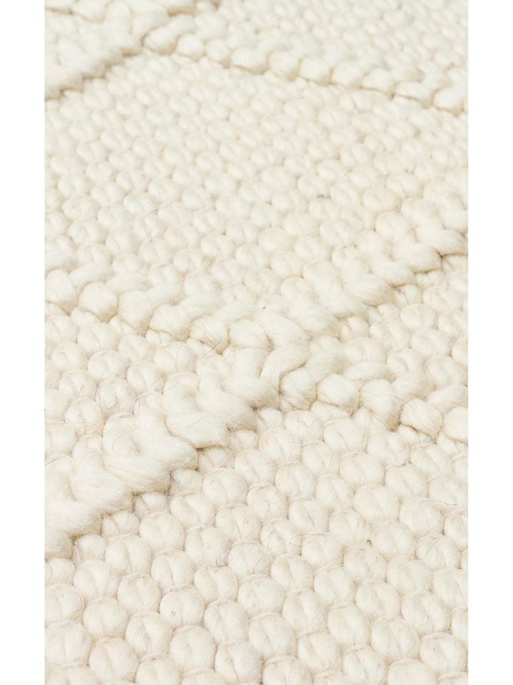 Liva Serisi İskandinav Tarzı İri Örgü Dokulu Krem Doğal Yün Halı NX-3685