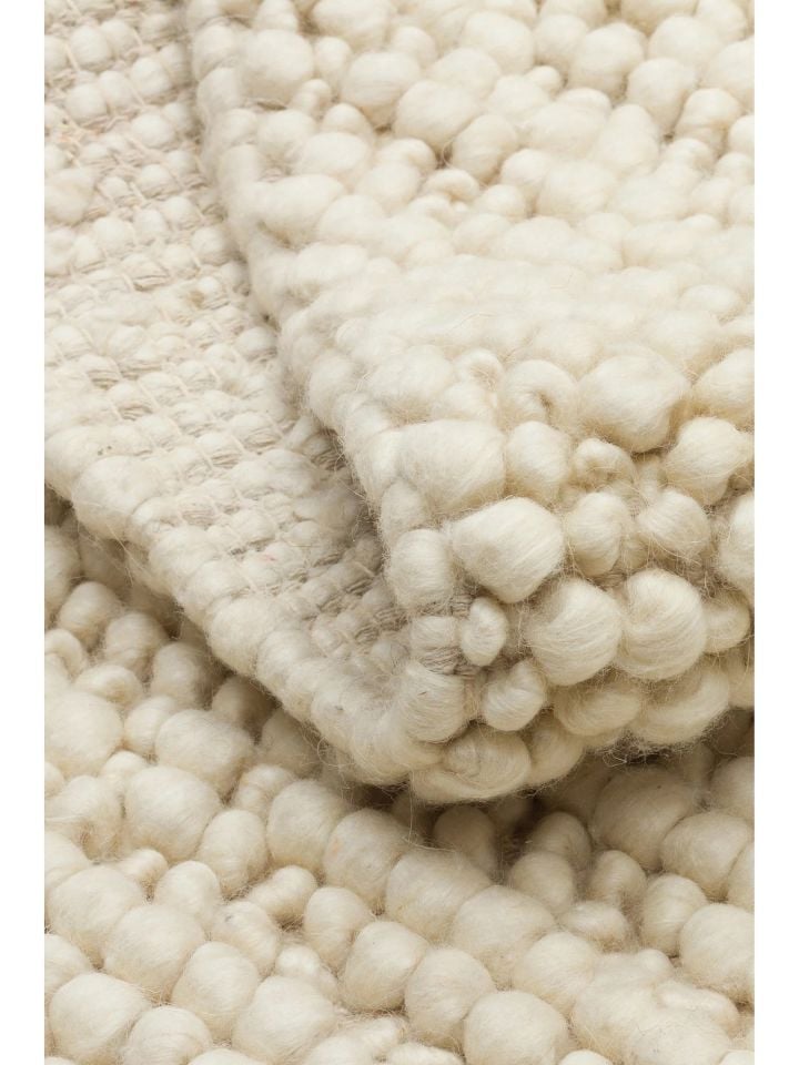 Liva Serisi İskandinav Tarzı İri Örgü Dokulu Krem Doğal Yün Halı NX-3689