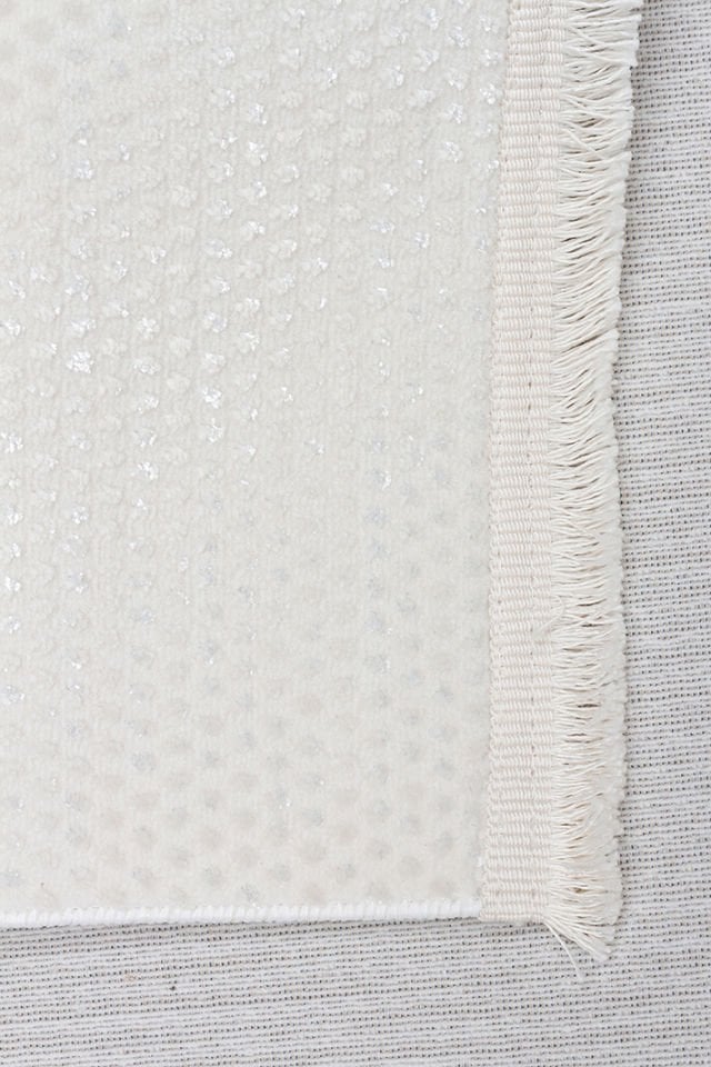 Joy Serisi Makinede Yıkanabilir Ekru Renk Modern Makine Halısı EH-823