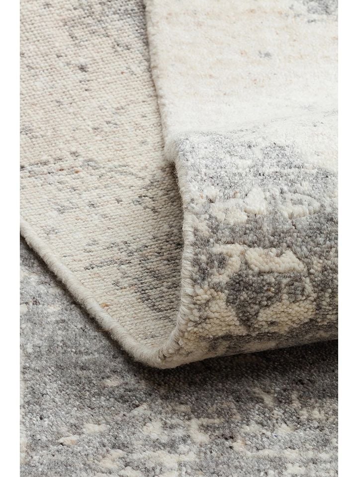 Laris Serisi Yün Viskon ve Pamuk Harmanlı İskandinav Tarzı Gri Renk El Dokuma Halı NX-3710