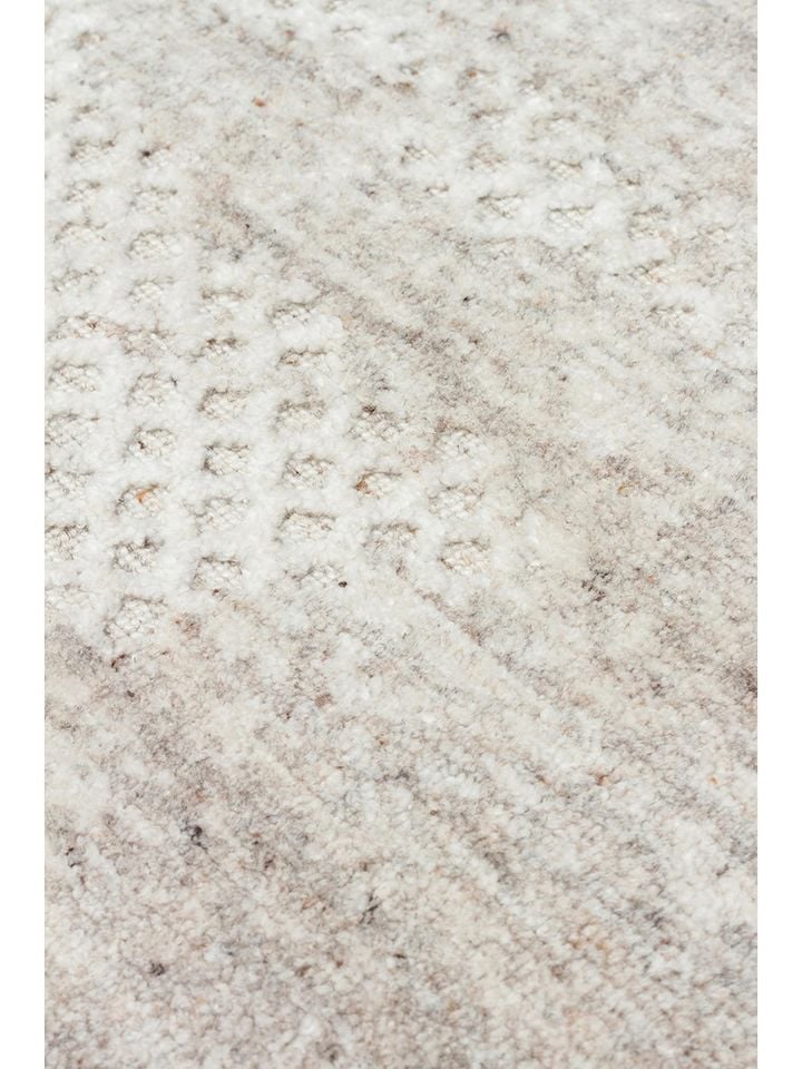 Laris Serisi Yün Viskon ve Pamuk Harmanlı İskandinav Tarzı Bej Renk El Dokuma Halı NX-3714