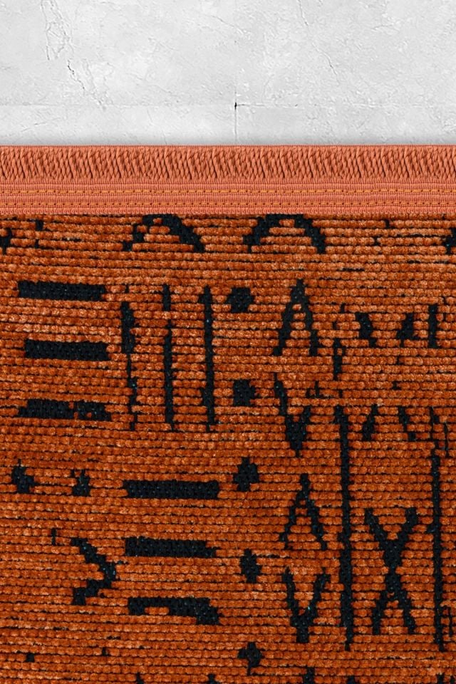 Mercan Serisi Kiremit Renk Makinede Yıkanabilir Kilim GH-8430