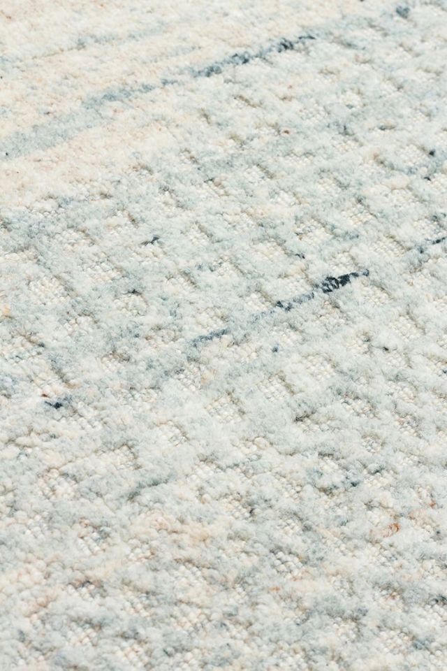 Laris Serisi Yün Viskon ve Pamuk Harmanlı İskandinav Tarzı Mavi Renk El Dokuma Halı NX-3716