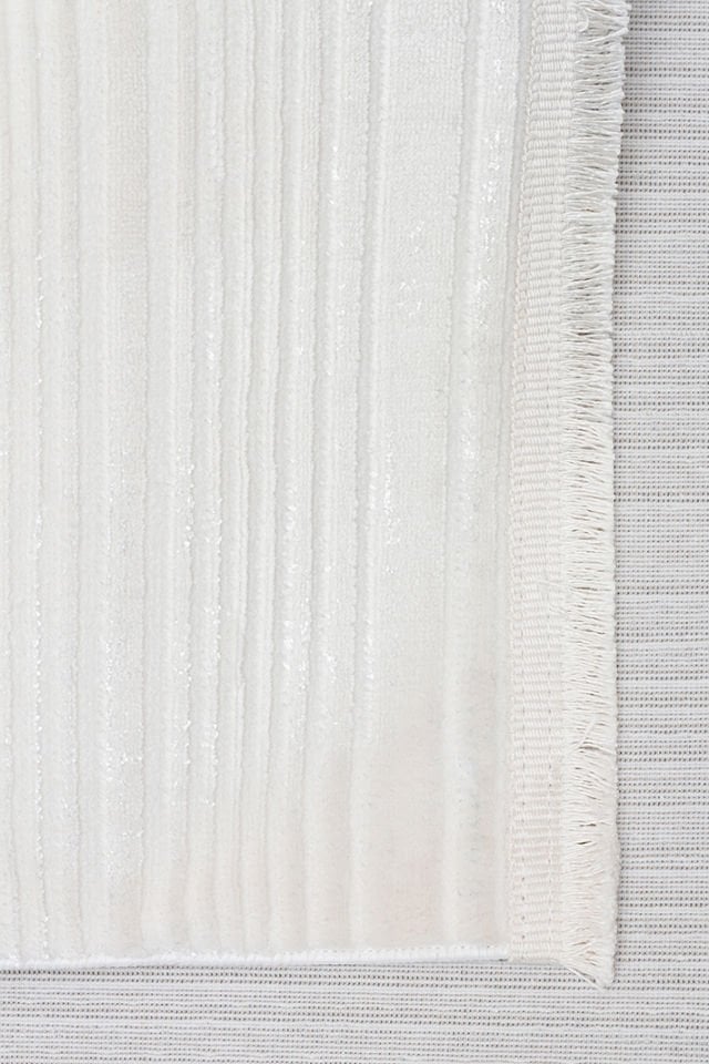 Joy Serisi Makinede Yıkanabilir Ekru Renk Modern Makine Halısı EH-830