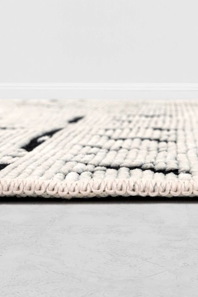 Mercan Serisi Beyaz Renk Makinede Yıkanabilir Kilim GH-8433