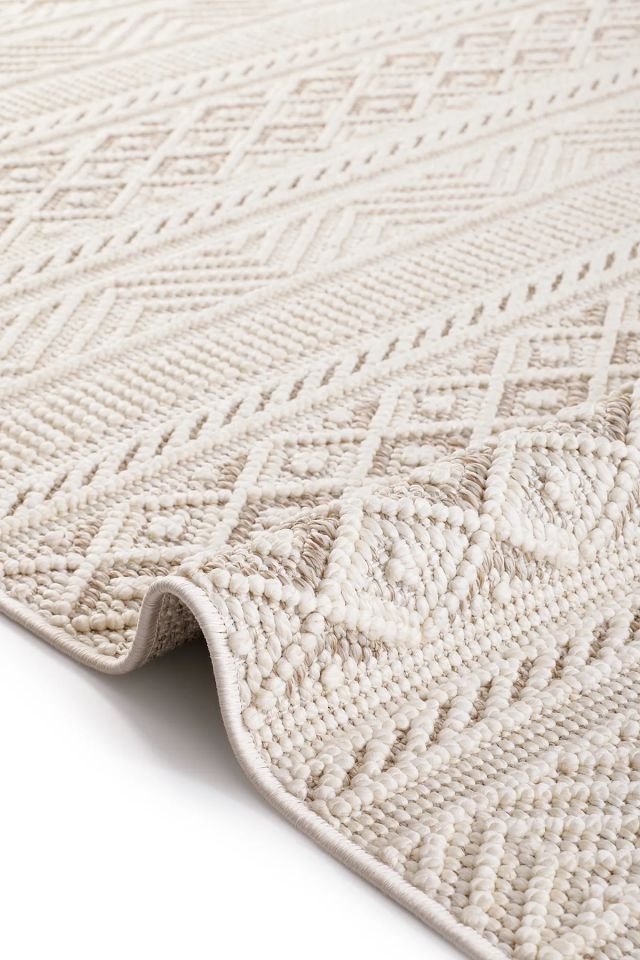 Clam Serisi Bukle Modern Ekru/Bej Renk Halı NX-3021K