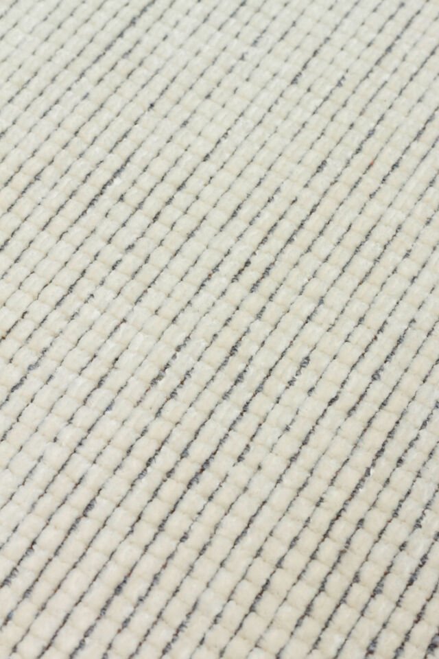 Mercan Serisi Ekru Renk Makinede Yıkanabilir Kilim NX-3050