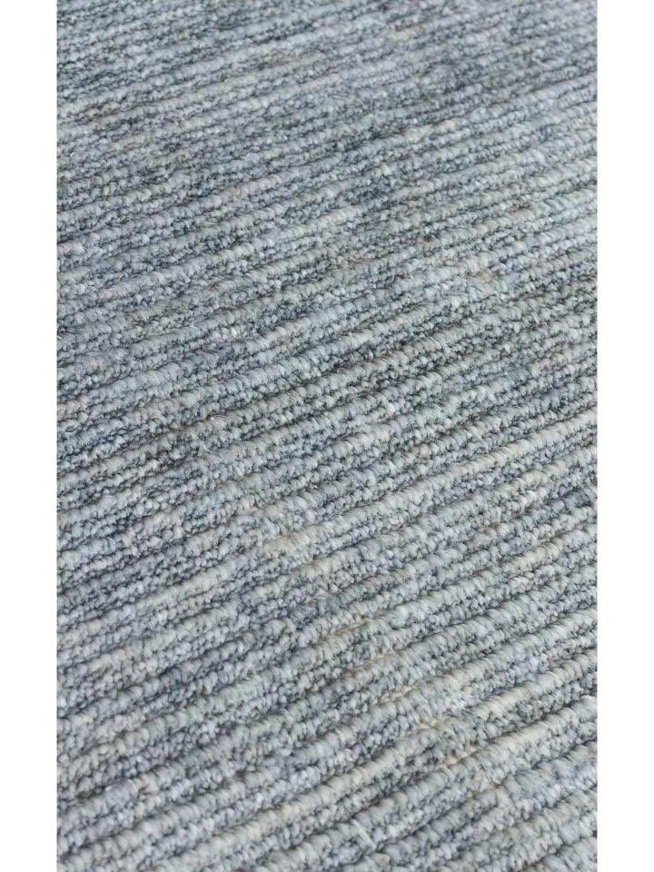 Nova Serisi %100 Tencel İpeği ile Dokunan Hav Vermeyen Mavi Modern Kara Tezgah Halısı NX-685