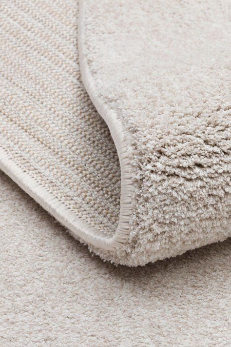 Amorf Serisi Krem Renk Yumuşak Shaggy Halı NX-2743