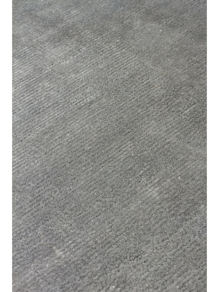 Grando Serisi %100 Naturel Viskon El Dokuma Sade Modern Gri Renk Halı NX-783