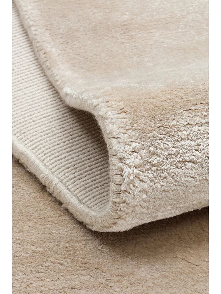 Grando Serisi %100 Naturel Viskon El Dokuma Sade Modern Kum Beji Renk Halı NX-785