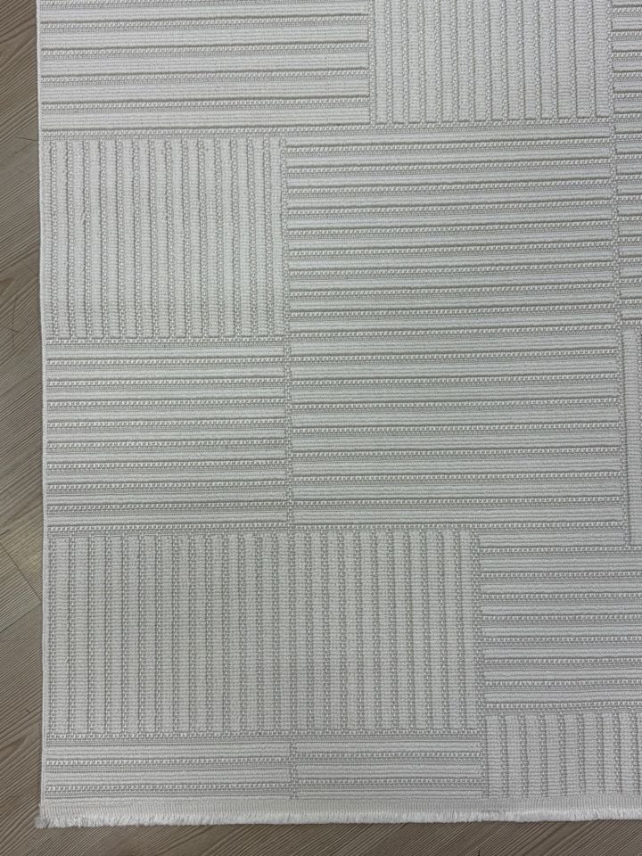 Cosmos Serisi Makinede Yıkanabilir Krem Renk Halı RH-5601