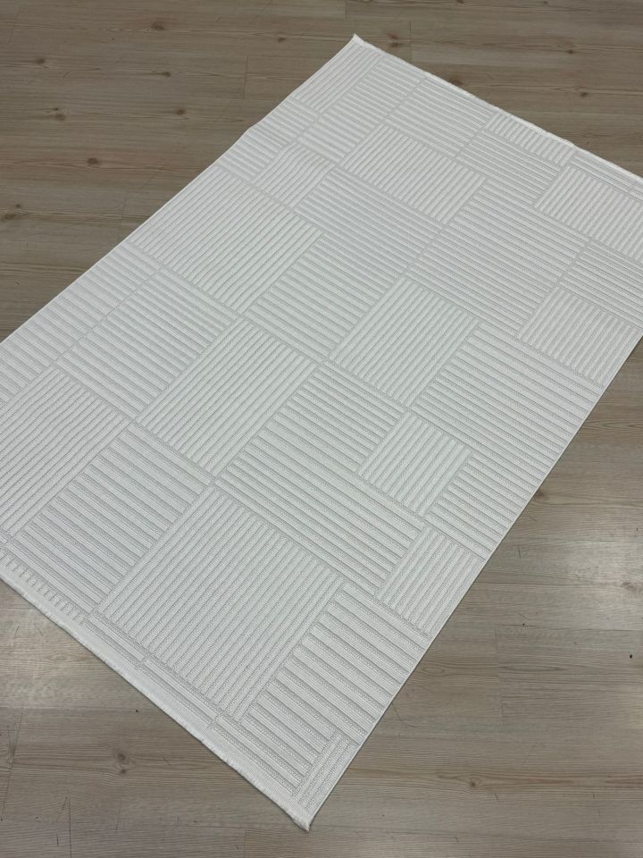 Cosmos Serisi Makinede Yıkanabilir Krem Renk Halı RH-5601