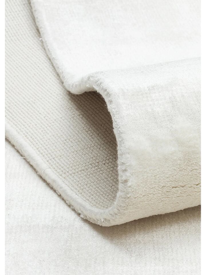 Grando Serisi %100 Naturel Viskon El Dokuma Sade Modern Ekru Renk Halı NX-788