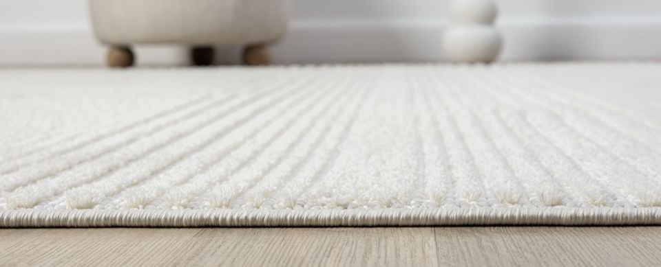 Cosmos Serisi Yumuşak Dokuma Modern Krem Renk Halı SH-173