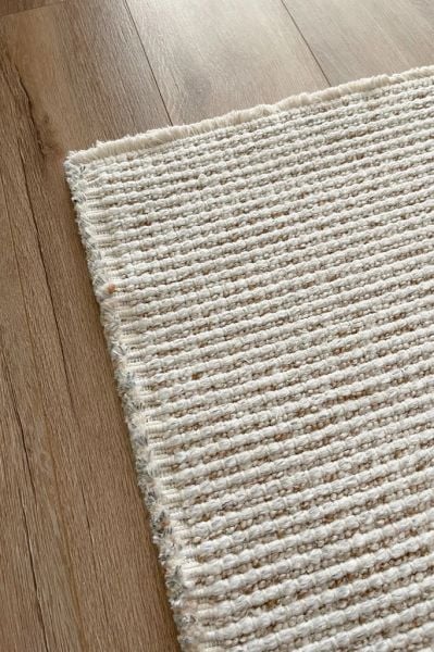 Norge Serisi Yumuşak Dokulu Yeni Nesil Bej Renk Halı AP-7412