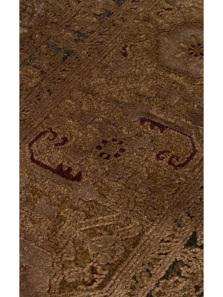 Pera Serisi 2 Milyon Uç Sıklığı ile Dokunan Eskitme (Over-Dyed) Görünümlü Bronz Rayon Halı NX-704