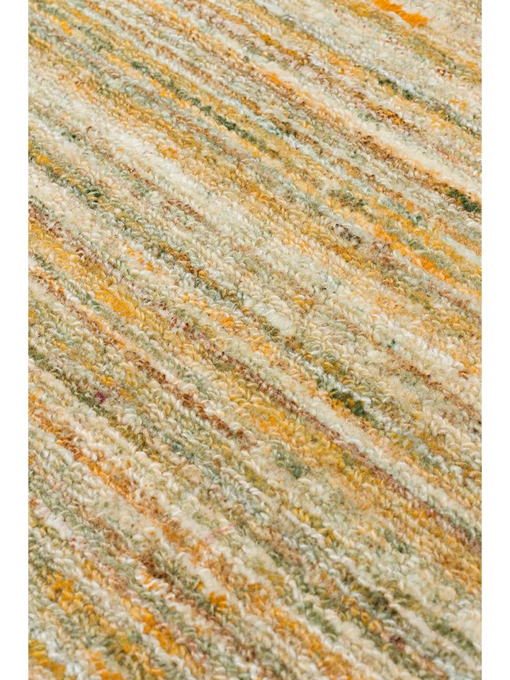 Runa Serisi %70 Yün ve %30 Viskon Harmanlı Multi İskandinav Halı NX-3727