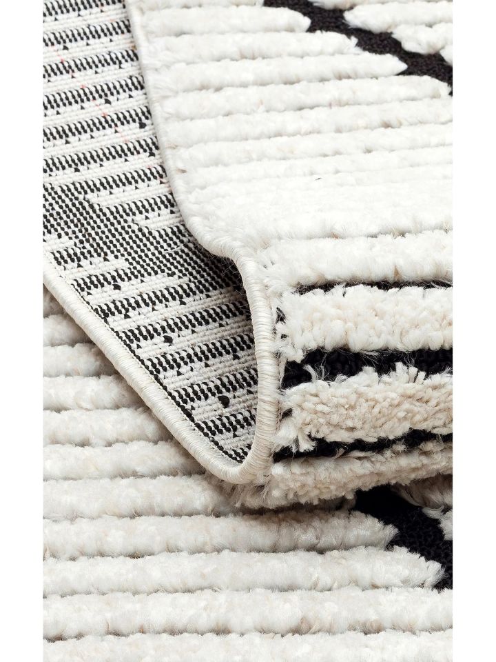 Bony Serisi Krem/Siyah Renk Yumuşak Modern Halı EH-361