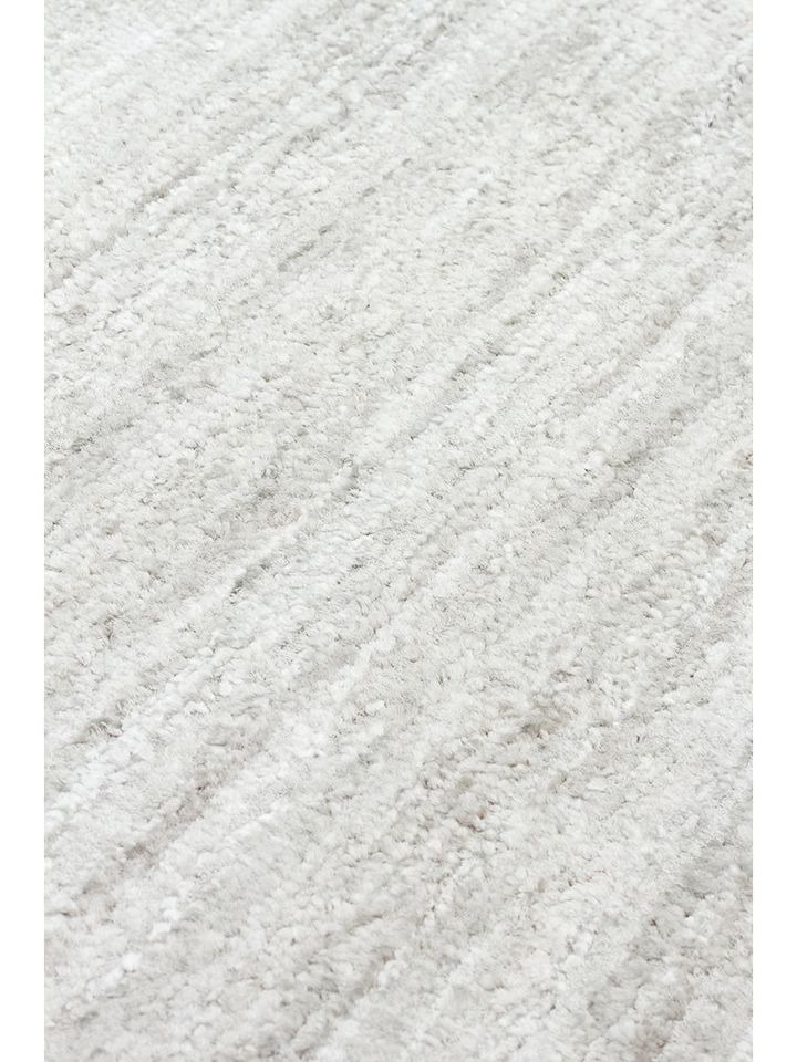 Lia Serisi Muz İpeği Viskon ve Yün Harmanlı İnce Dokulu Bej Lüks Halı NX-726