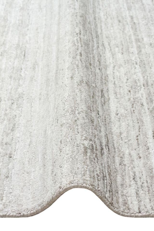 Lia Serisi Muz İpeği Viskon ve Yün Harmanlı İnce Dokulu Bej Lüks Halı NX-726