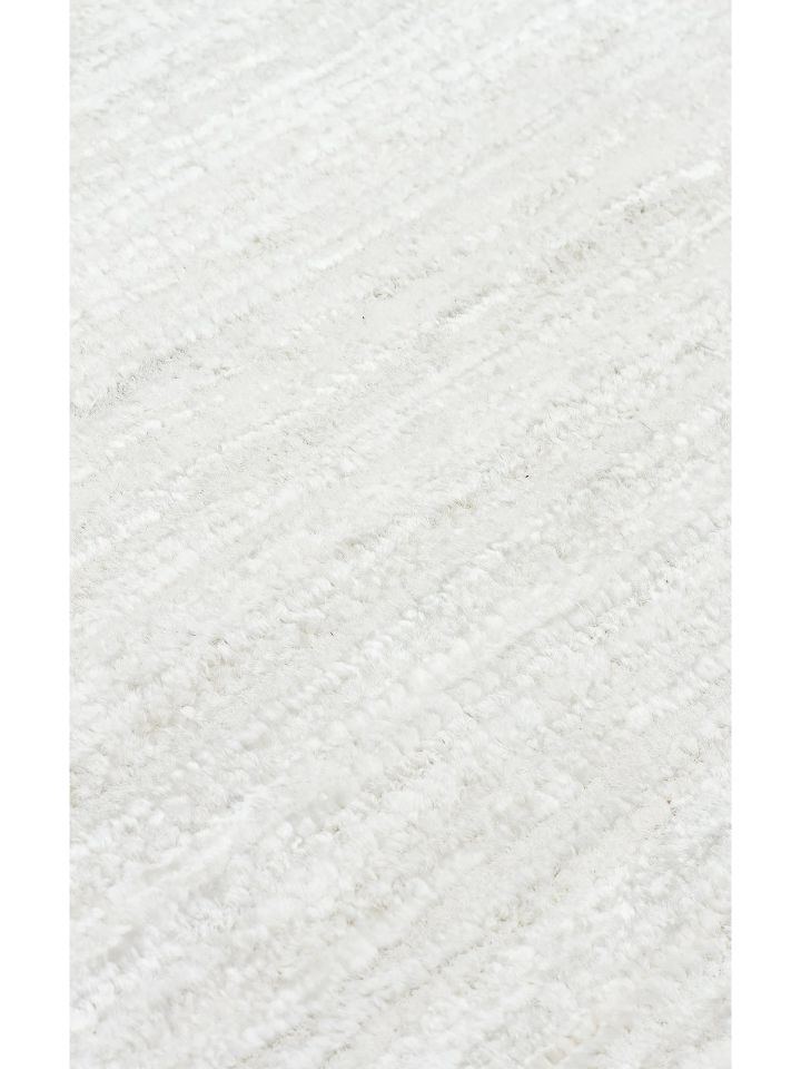 Lia Serisi Muz İpeği Viskon ve Yün Harmanlı İnce Dokulu Ekru Lüks Halı NX-728